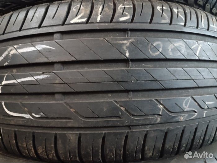 Bridgestone Turanza T001 215/55 R17 99W