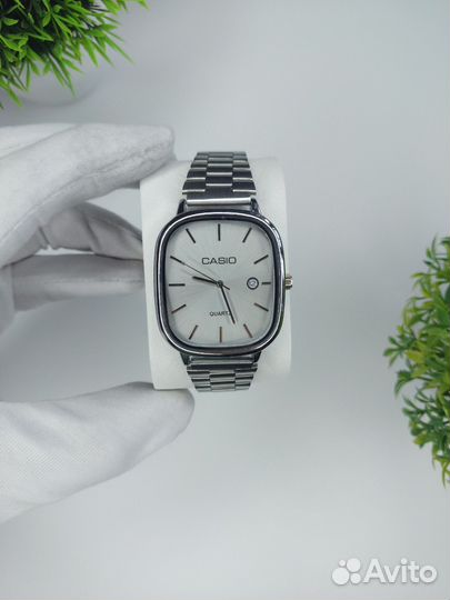 Часы Casio quarty серебро