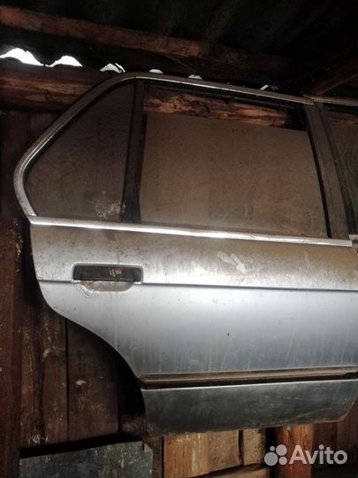 Продам запчасти бмв е30