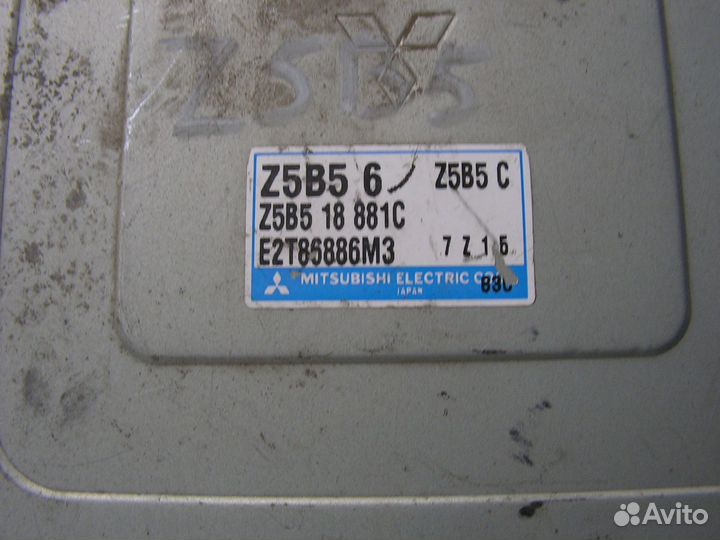 Блок управления двигателя ECU Мазда 323 1996г 1.5л