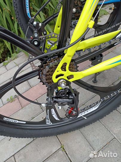 Новые BMW на 24,26 литых дисках,21 скорость