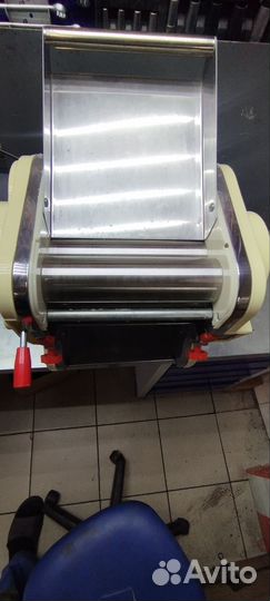 Тестораскатка лапшерезка электрическая