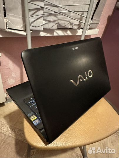 Мощнейший Sony Vaio SVE17 Core i7/8/1000/2gb/FHD