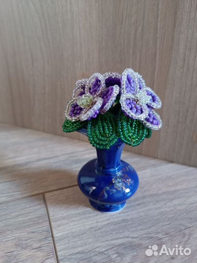 Цветы из бисера