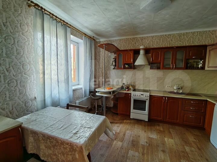 3-к. квартира, 101,4 м², 3/9 эт.