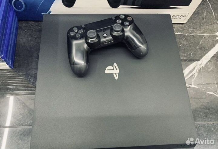 Playstation 4 Pro + 150 игр