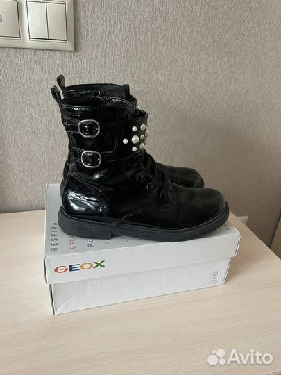Ботинки Geox для девочек.Размер 33. Весна