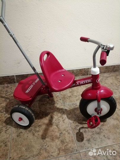 Велосипед детский прогулочный