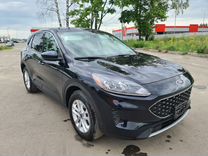 Ford Escape 1.5 AT, 2021, 35 000 км, с пробегом, цена 2 690 000 руб.