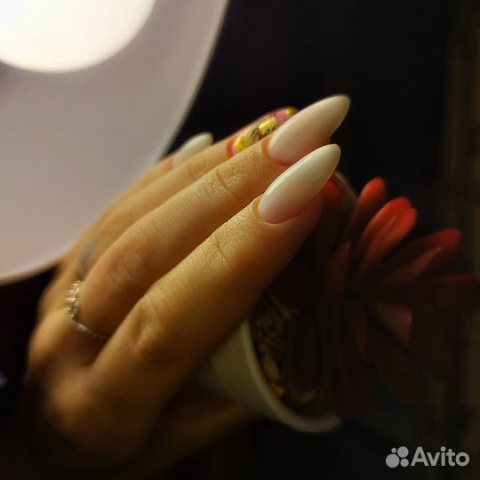 Маникюр и педикюр в 4 руки