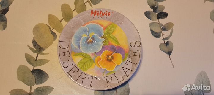 Тарелки десертные