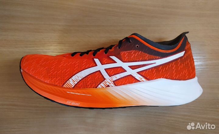 Asics Magic Speed