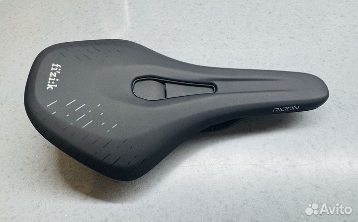 Седло fizik terra ridon X5 145MM