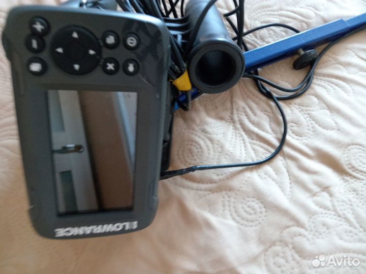 Эхолот lowrance hook 2 4x