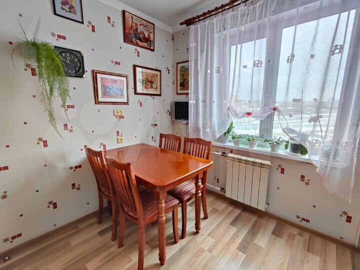 4-к. квартира, 77,3 м², 9/9 эт.