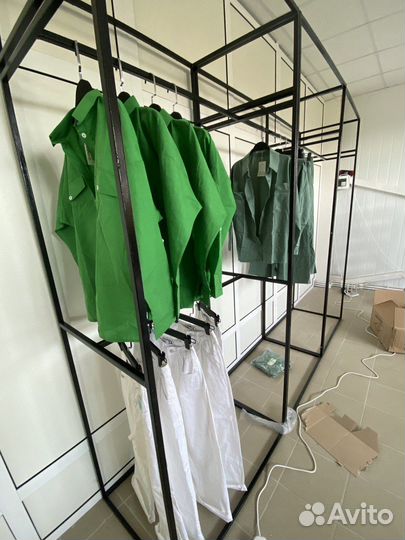 Стойки вешало для одежды