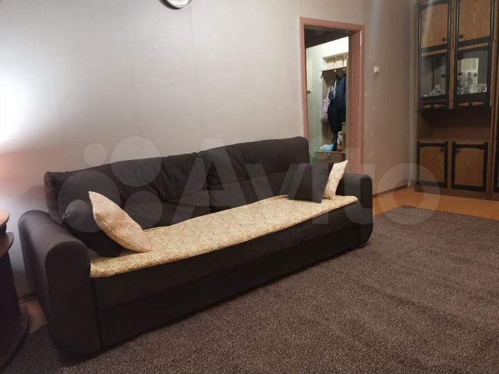 2-к. квартира, 43 м², 3/3 эт.