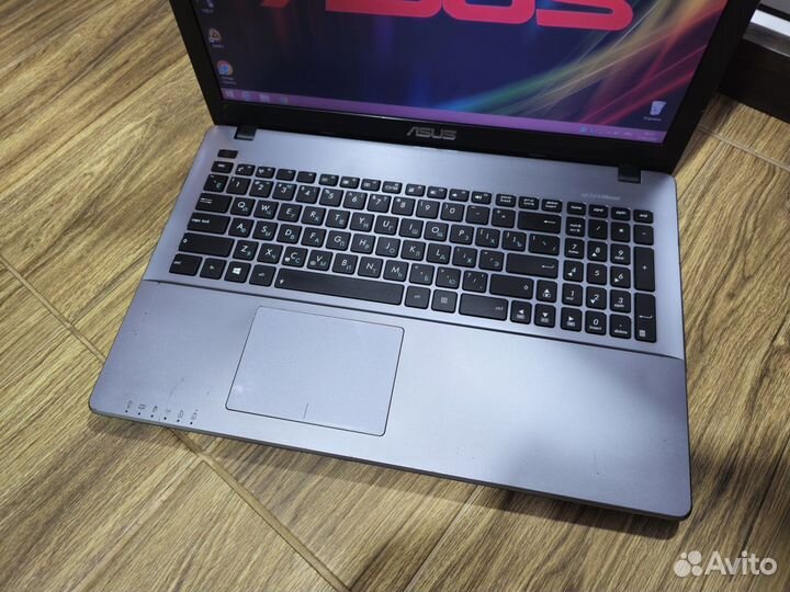 Ноутбук Asus/8Gb RAM/Видеокарта на 2Gb