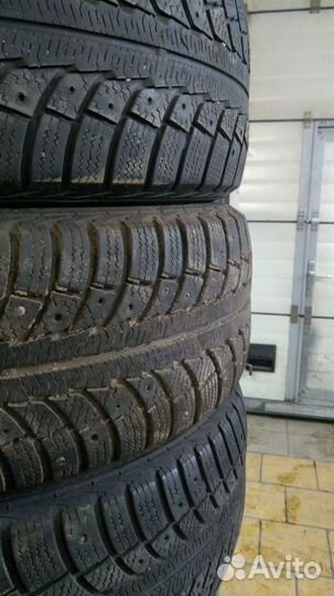 Gislaved Nord Frost 5 215/60 R16