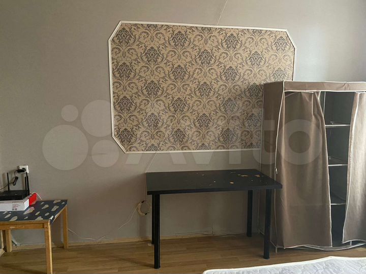 Комната 15 м² в 4-к., 13/25 эт.