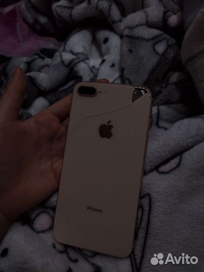 Телефон iPhone 8 plus