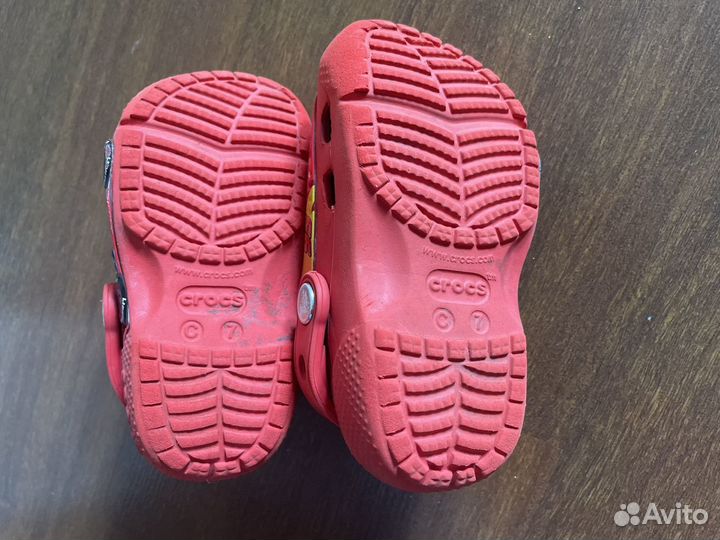 Сандали crocs c7