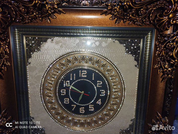 Часы для зала