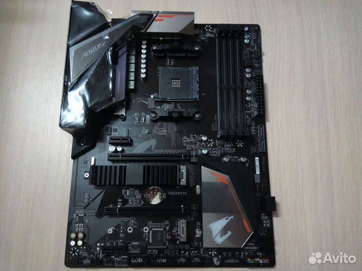 Gigabyte b450 aorus elite v2