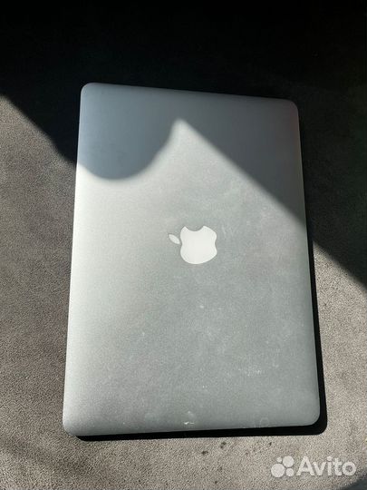 Apple MacBook Air 13 early 2015