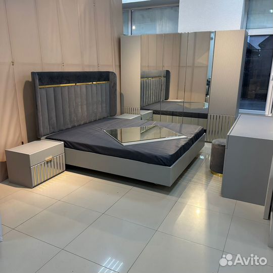 Спальный гарнитур Сидея