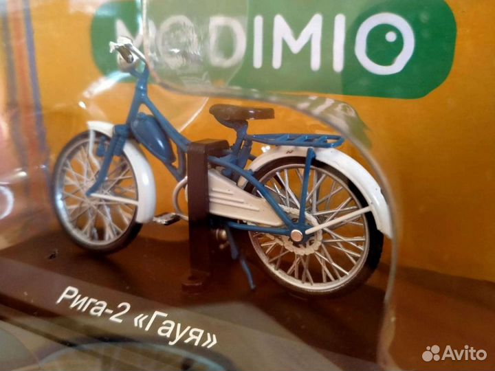 Мотоцикл Рига 2 модель 1/24 номер 23