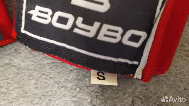 Новые накладки на кисть для карате. Любые по 500р