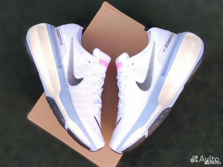 Кроссовки Nike