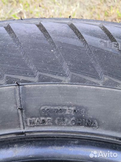 Windforce Catchfors A/T 7.5/8.5 R17 110H