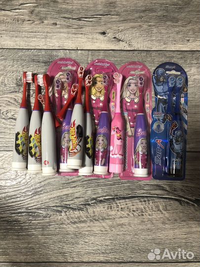 Детская зубная щетка