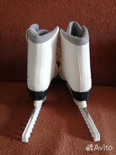 Коньки утепленные