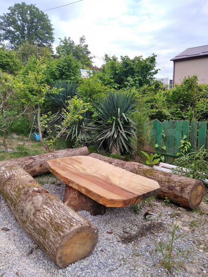 Дом 100 м² на участке 5 сот.