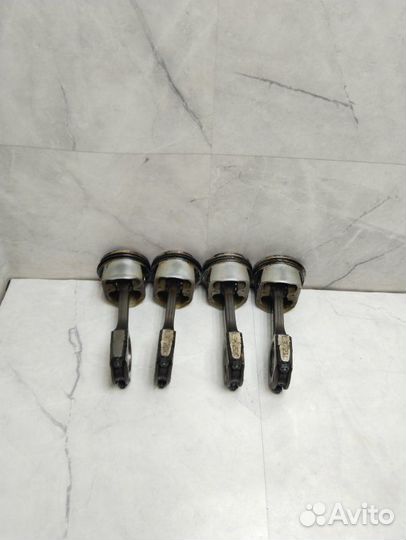 Поршень с шатуном Renault Fluence I (2009—2013)