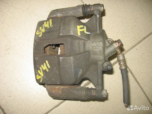 Суппорт перед лево toyota SV40 camry, vista (255*2