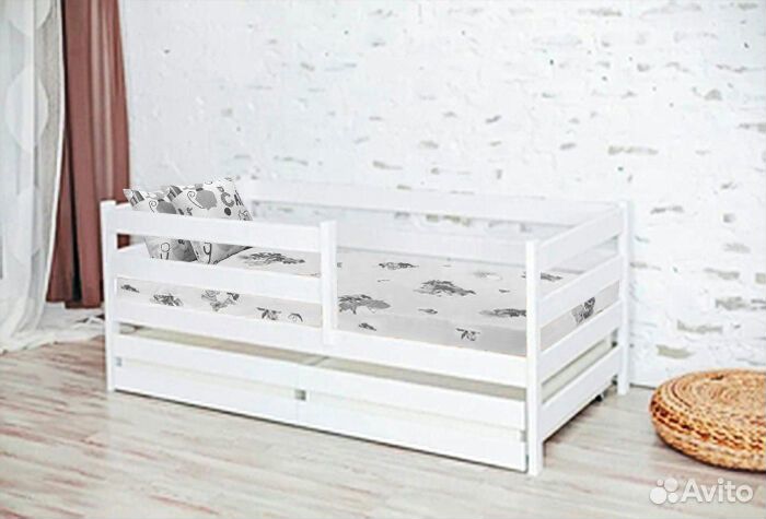 Кроватка из натурального дерева софа эко высокий б