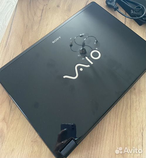 Ноутбук sony vaio VGN-AR51SRU