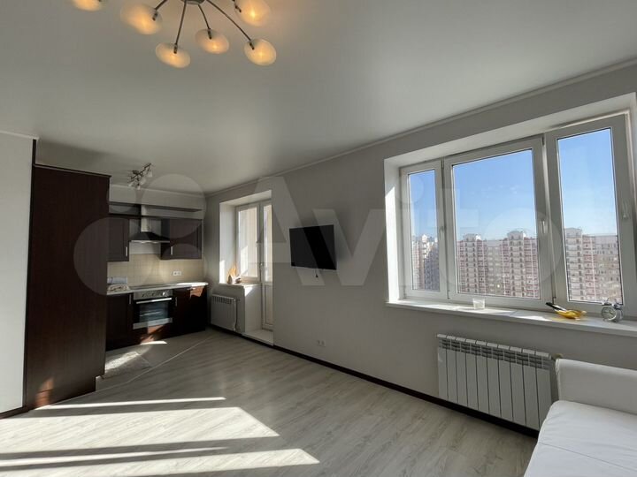 1-к. квартира, 37 м², 18/28 эт.