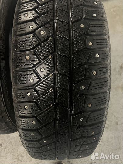 Continental ContiWinterViking 2 205/55 R16