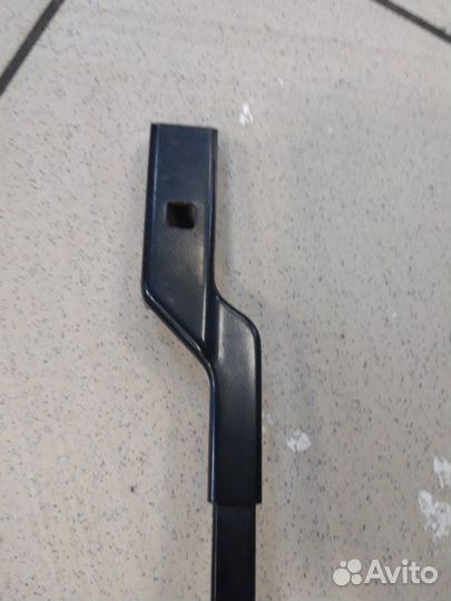 Поводок дворника передний правый Opel Astra J