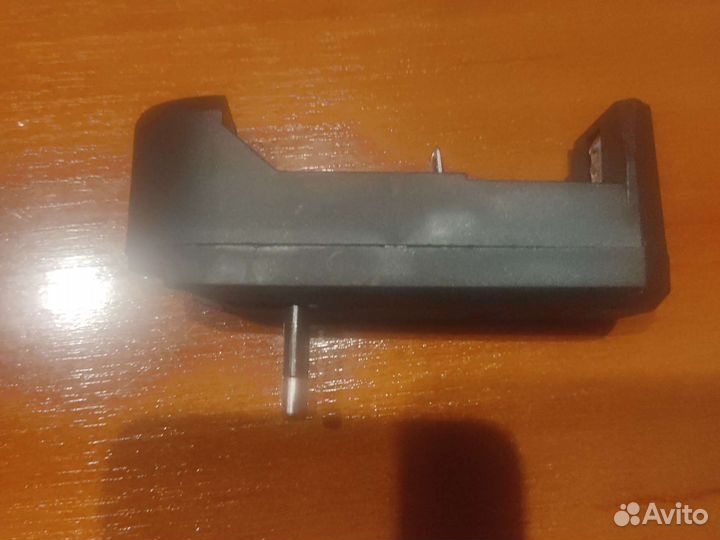 Зарядное устройство для батареек аа и ааа