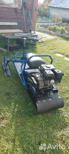 Мотоснегокат Хаски