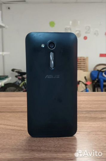 ASUS ZenFone 2 ZE551ML, 2/16 ГБ