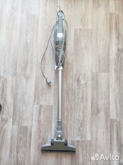 Пылесос вертикальный dexp DP-800H