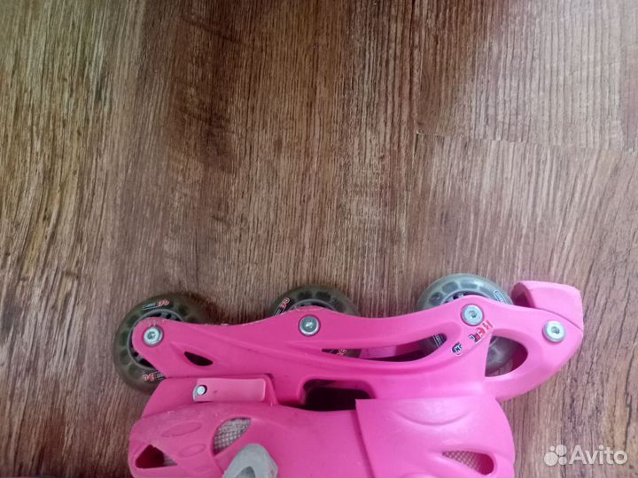 Роликовые коньки