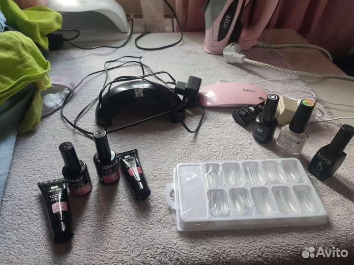 Маникюрный набор с лампой